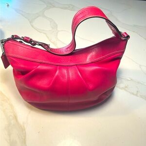 Beautiful pink leather Coach Soho pleated shoulder bag in fabulous condition
